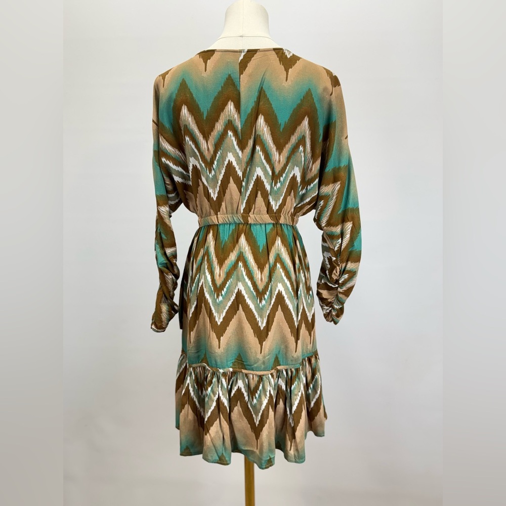 ARIAT Teal & Brown Chevron Tiered Long Sleeve mini Dress size S - Picture 7 of 13